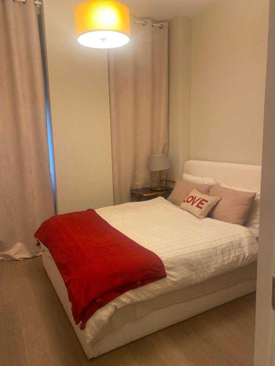Chic Studio In Leicester Sqaure! 런던 외부 사진